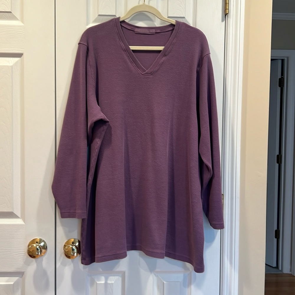 Blue Fish V-Neck ribbed sweater